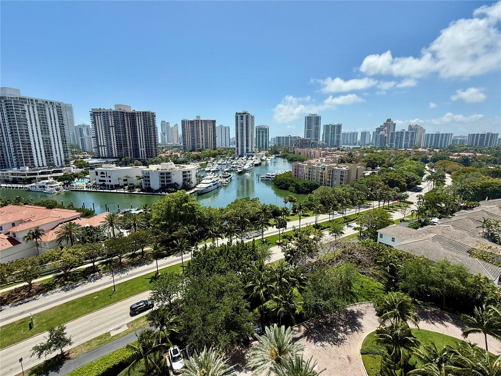TURNBERRY VILLAGE - Residential Lease