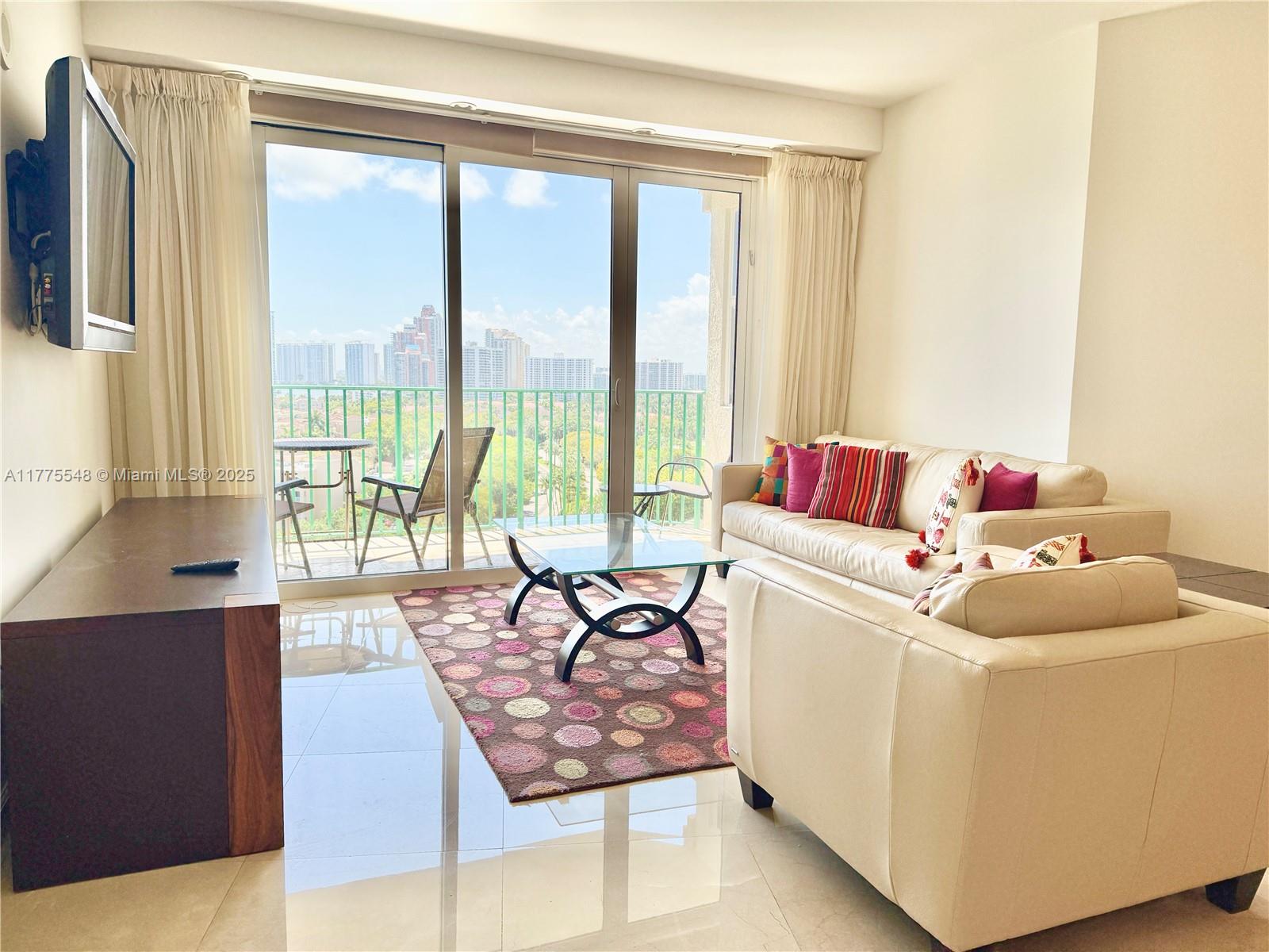 TURNBERRY VILLAGE - Residential Lease