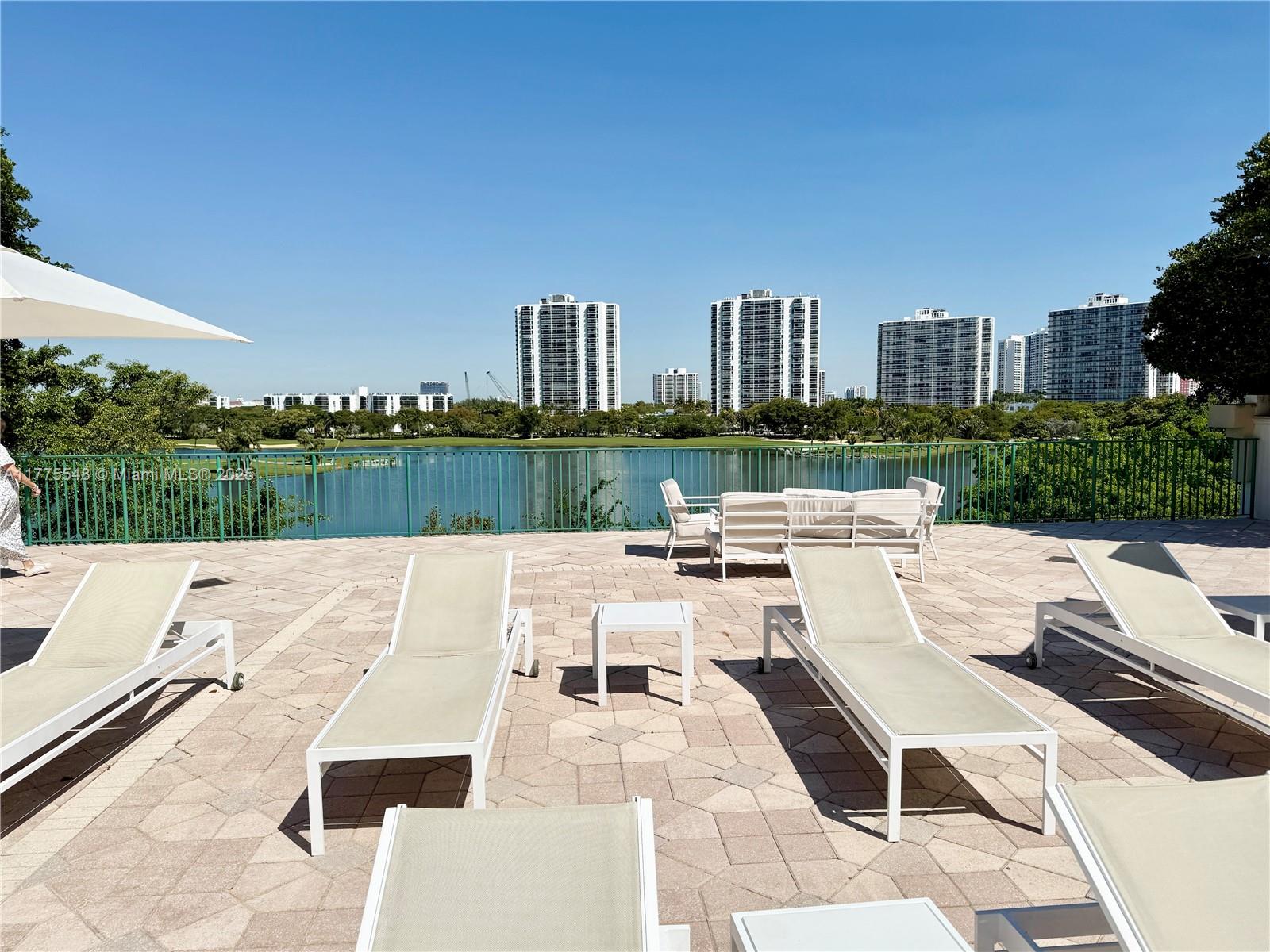TURNBERRY VILLAGE - Residential Lease
