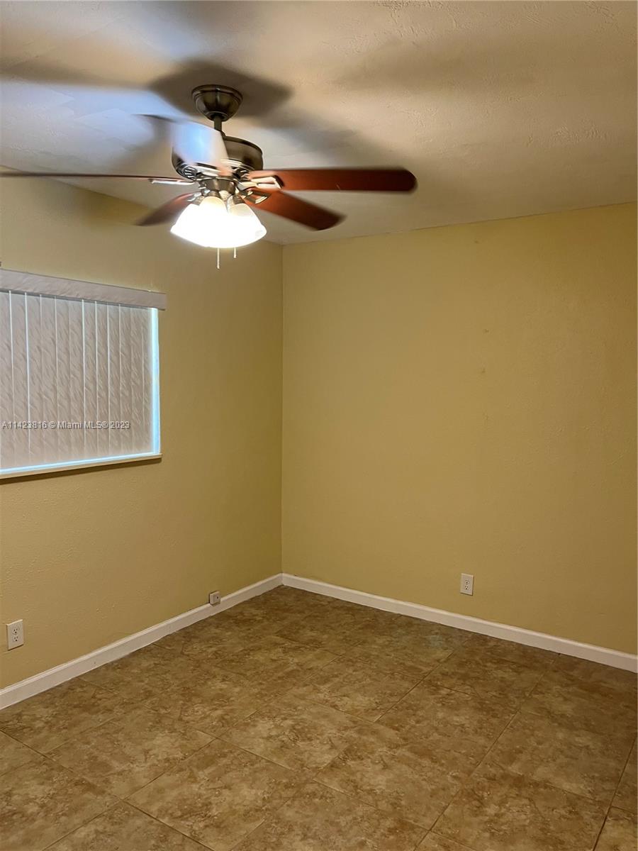 MIAMI GARDENS ESTATES - Residential Lease