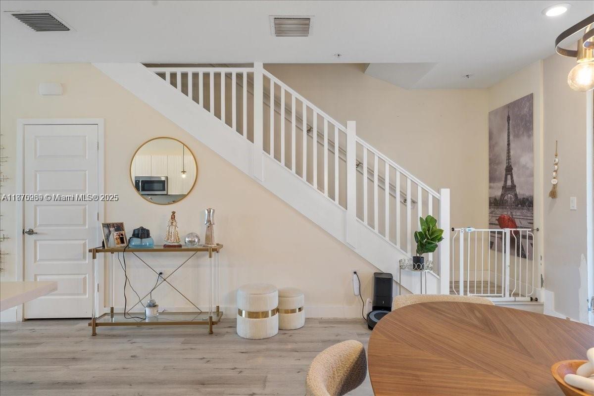 HIGHLAND AT PARK CENTRAL - Residential