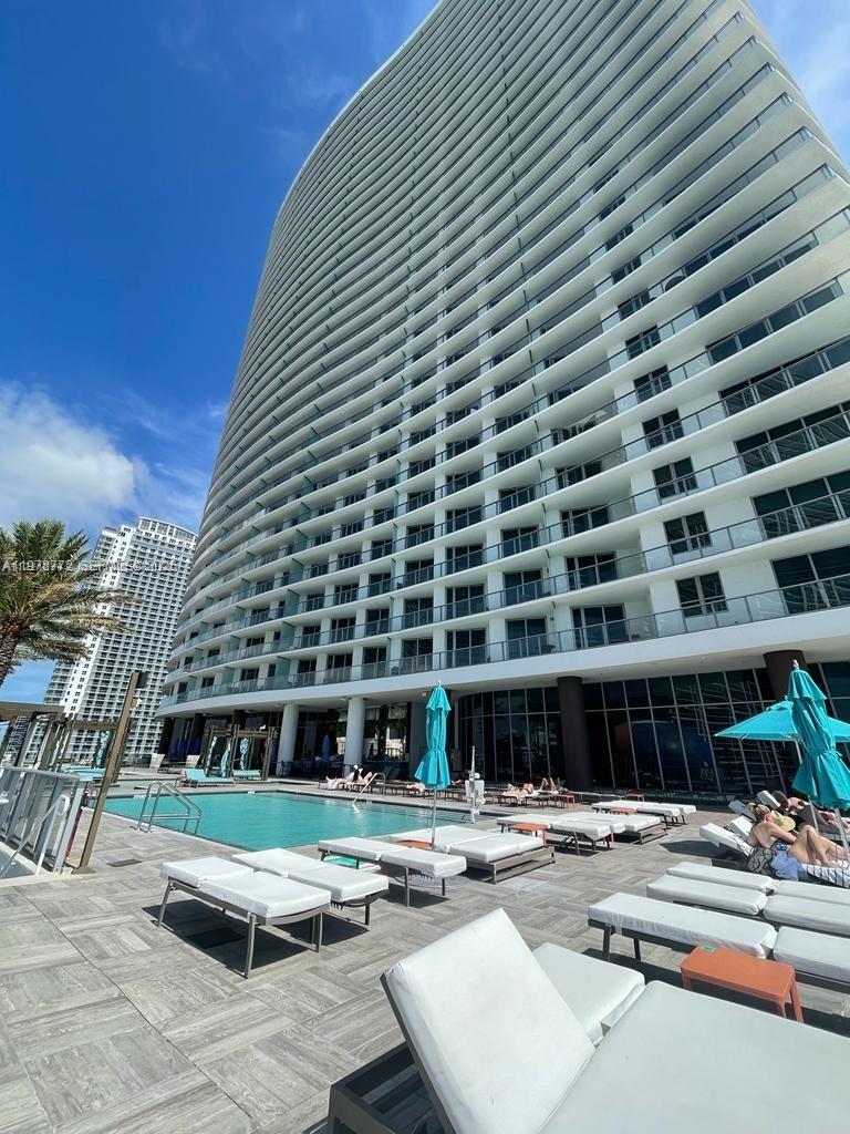 4111 SOUTH OCEAN DRIVE CO - Residential