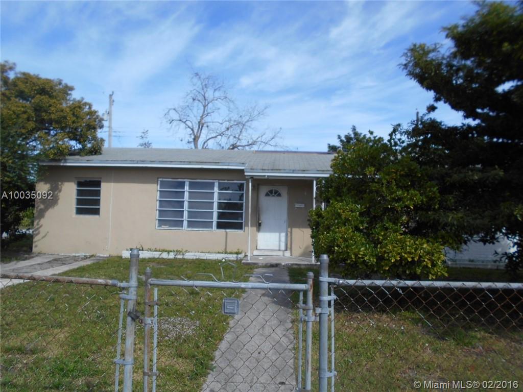 Fantastic opportunity to create your own interior design.. This home sits on a large fenced corner lot with plenty of yard for entertaining.  Spacious 3 bedroom 2 bath home needs just your special touches to make it your own. This is a Fannie Mae Property.  Call us today for more information.