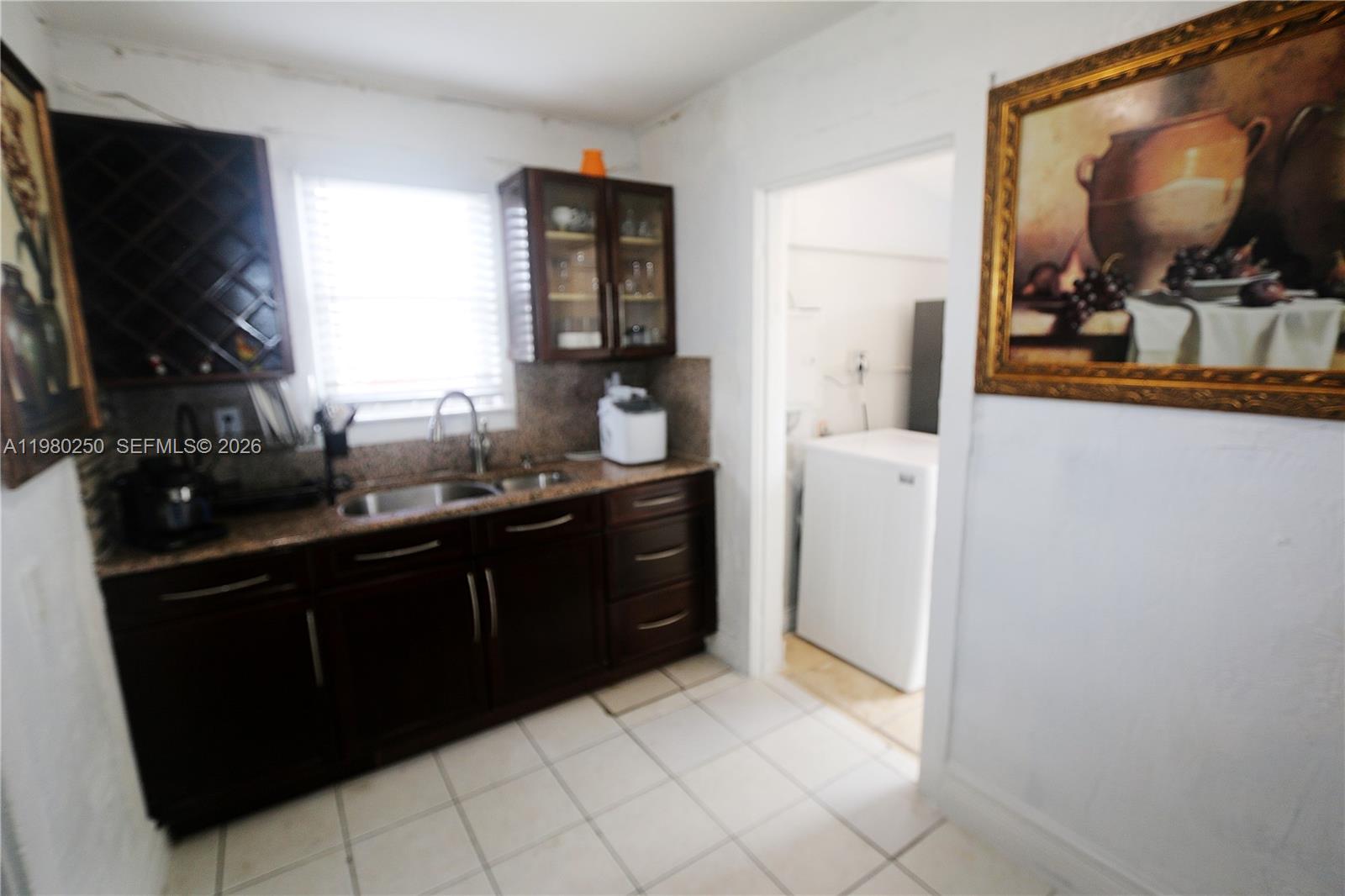 NORTH MIAMI ESTATES - Residential Income