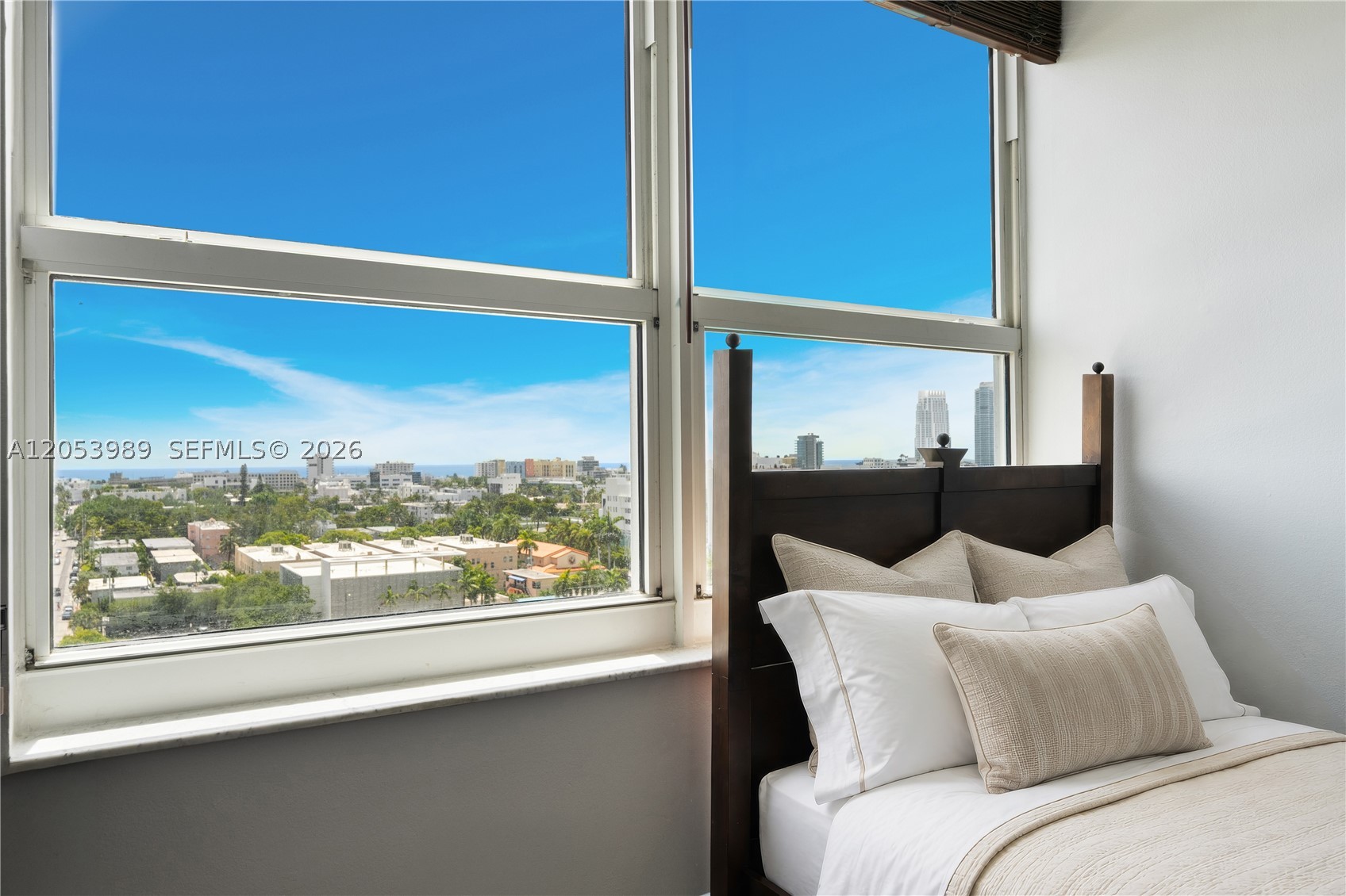 THE FLORIDIAN CONDO - Residential