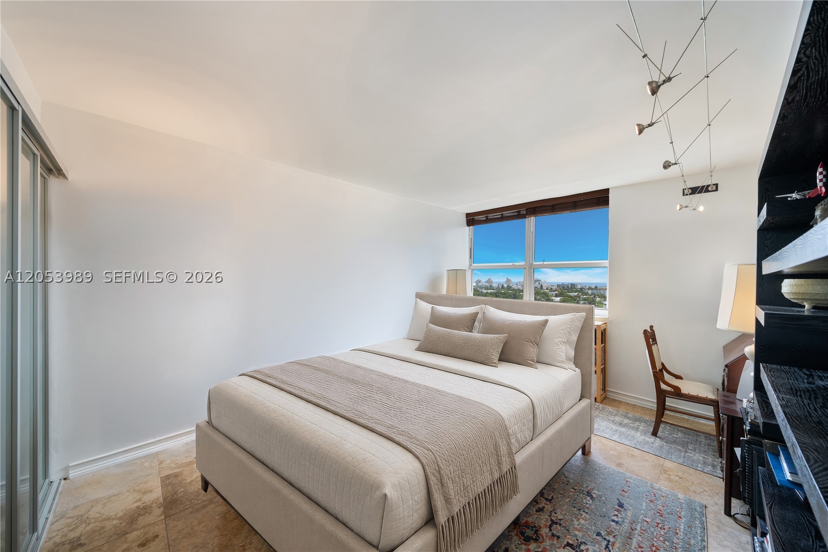 THE FLORIDIAN CONDO - Residential