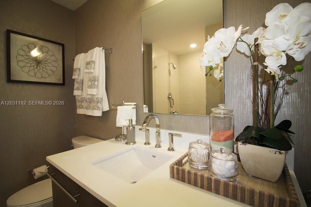 MIDTOWN DORAL - Residential Lease
