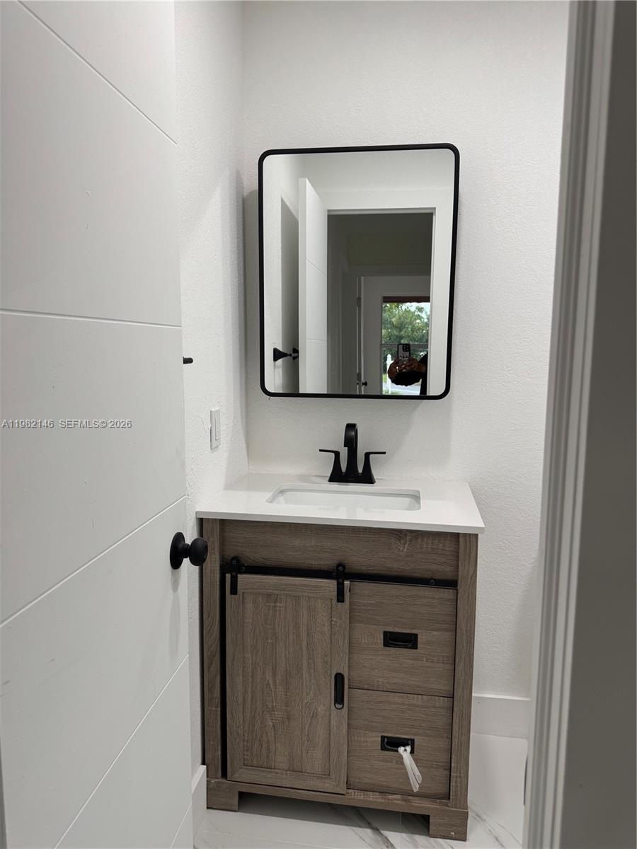 VISTA VERDE CLUSTERS UNIT - Residential