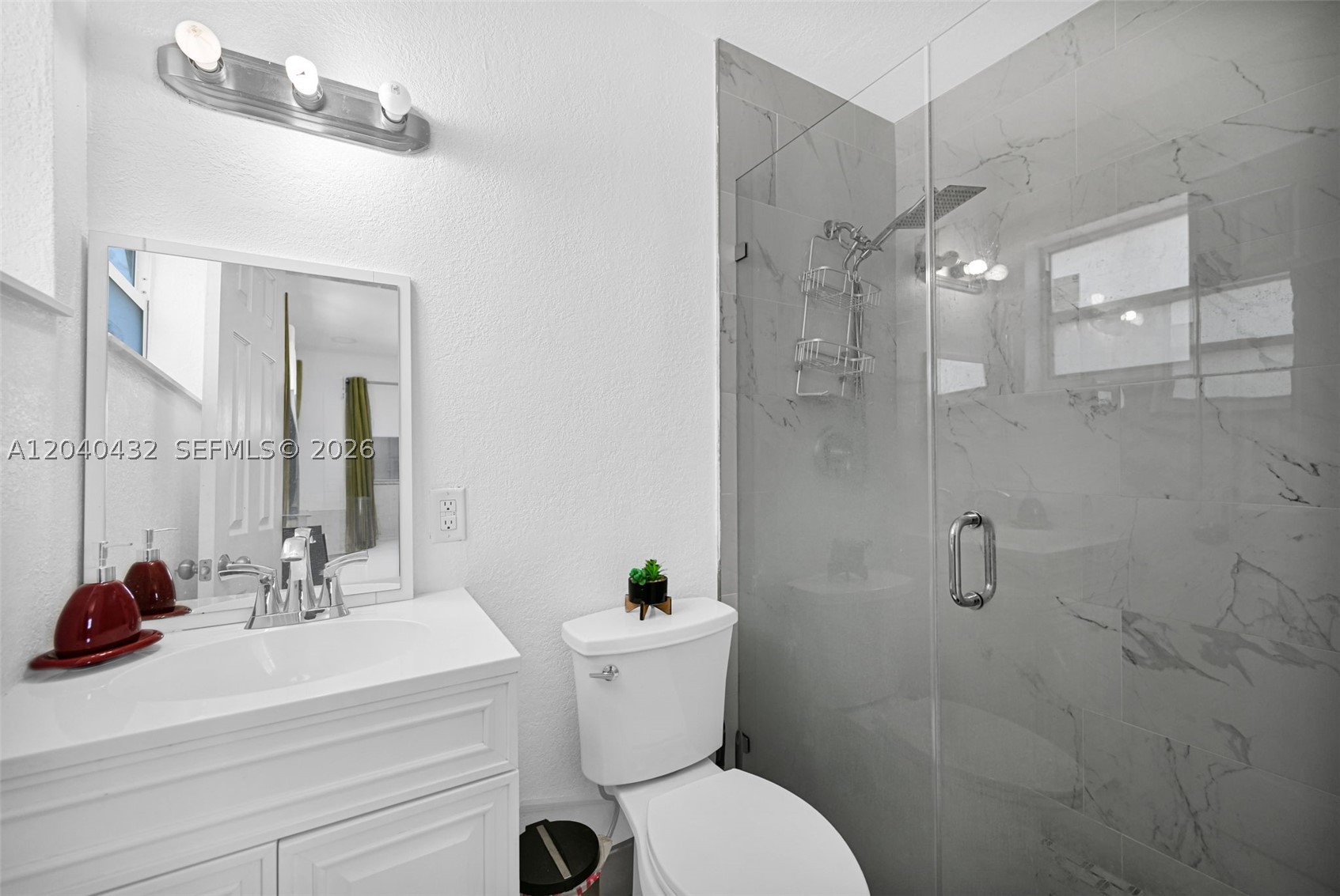 LEE BELL HOMES - Residential