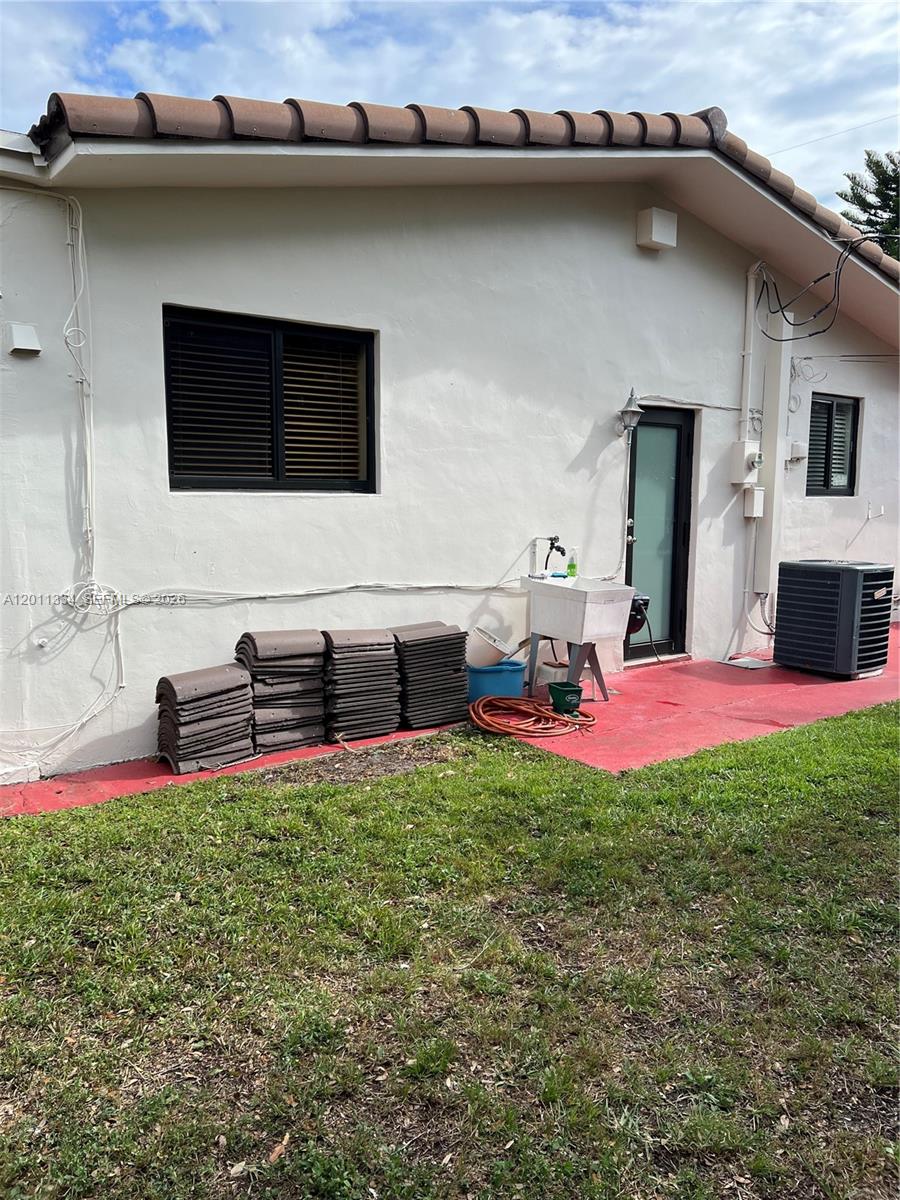 CORAL VILLAS REV - Residential