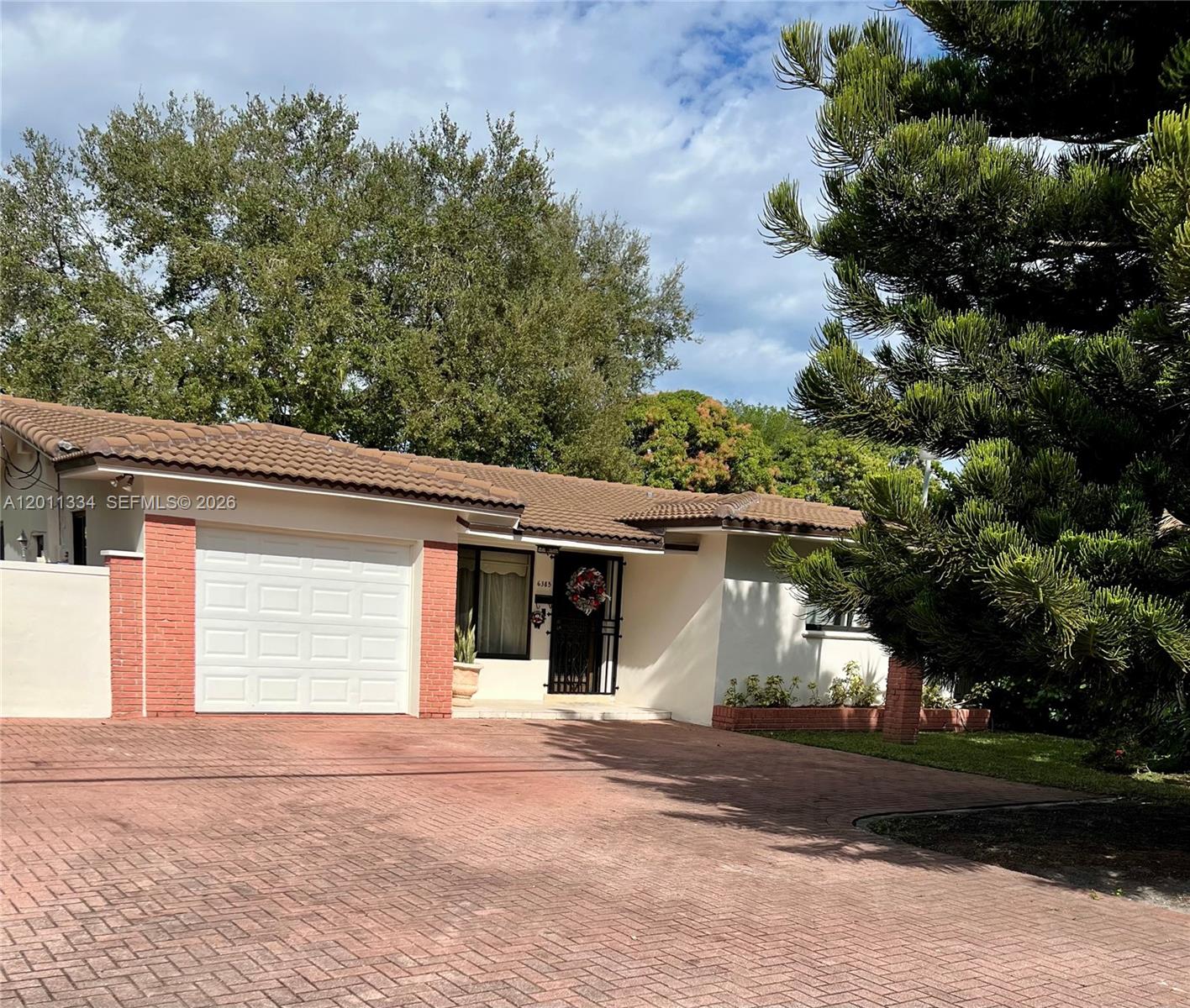 CORAL VILLAS REV - Residential