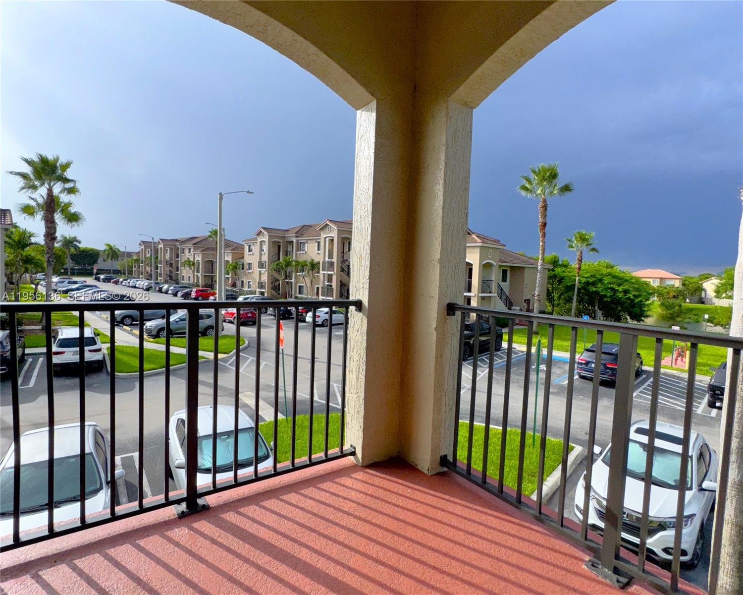THE COURTS AT BAYSHORE II - Residential