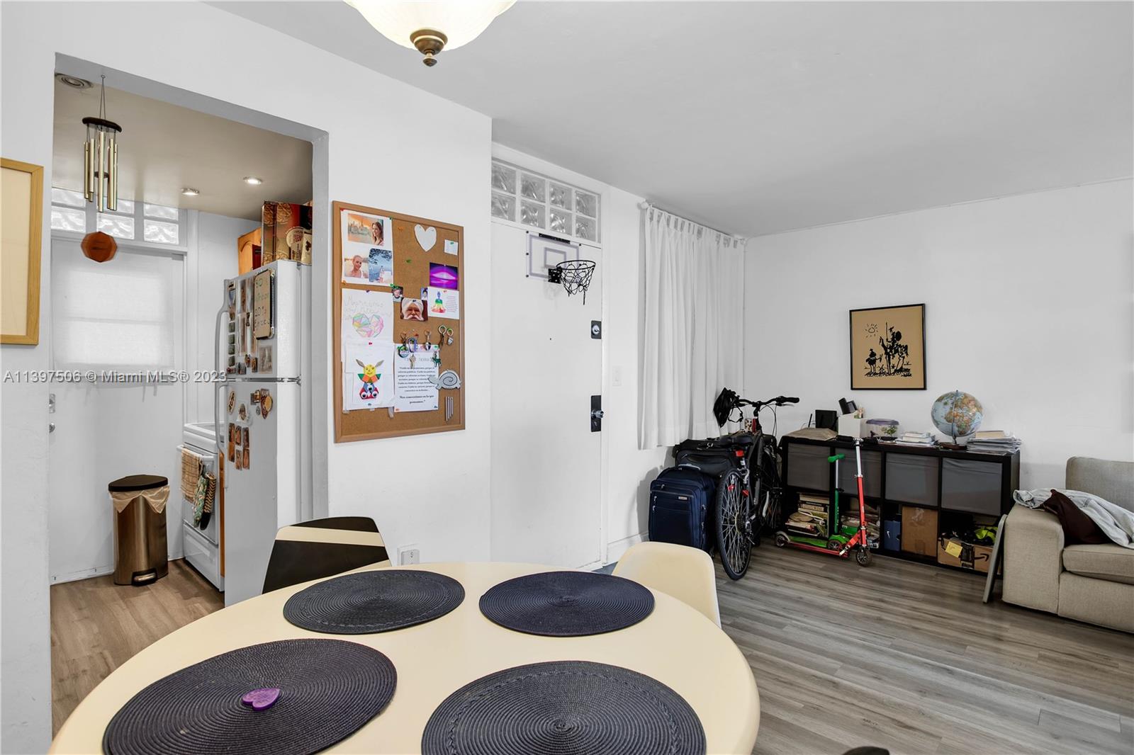 921 JEFFERSON AVE CONDO - Residential