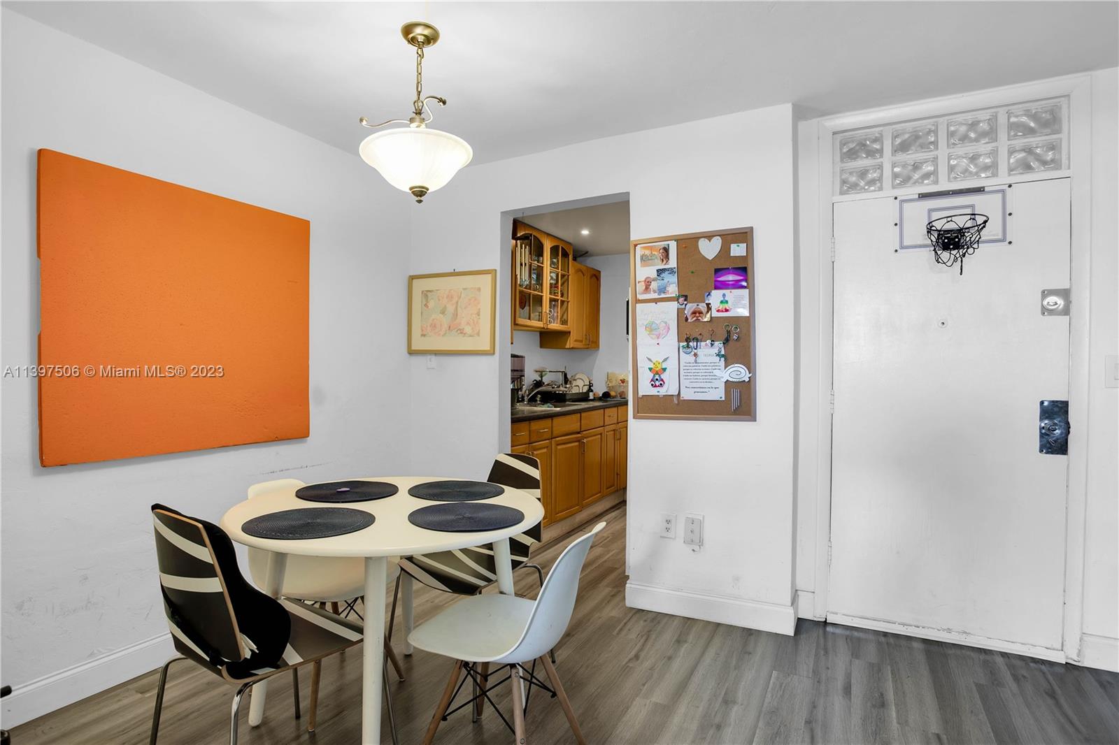 921 JEFFERSON AVE CONDO - Residential