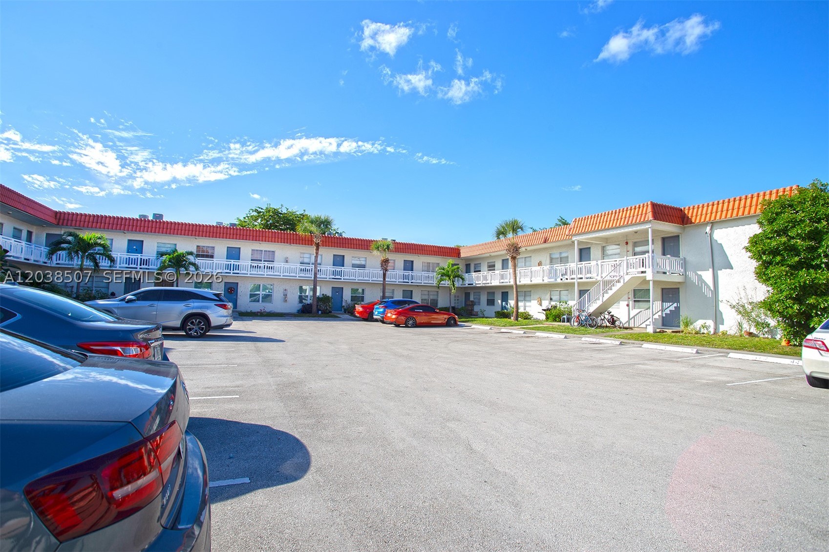DEERFIELD PALMS CONDO - Residential
