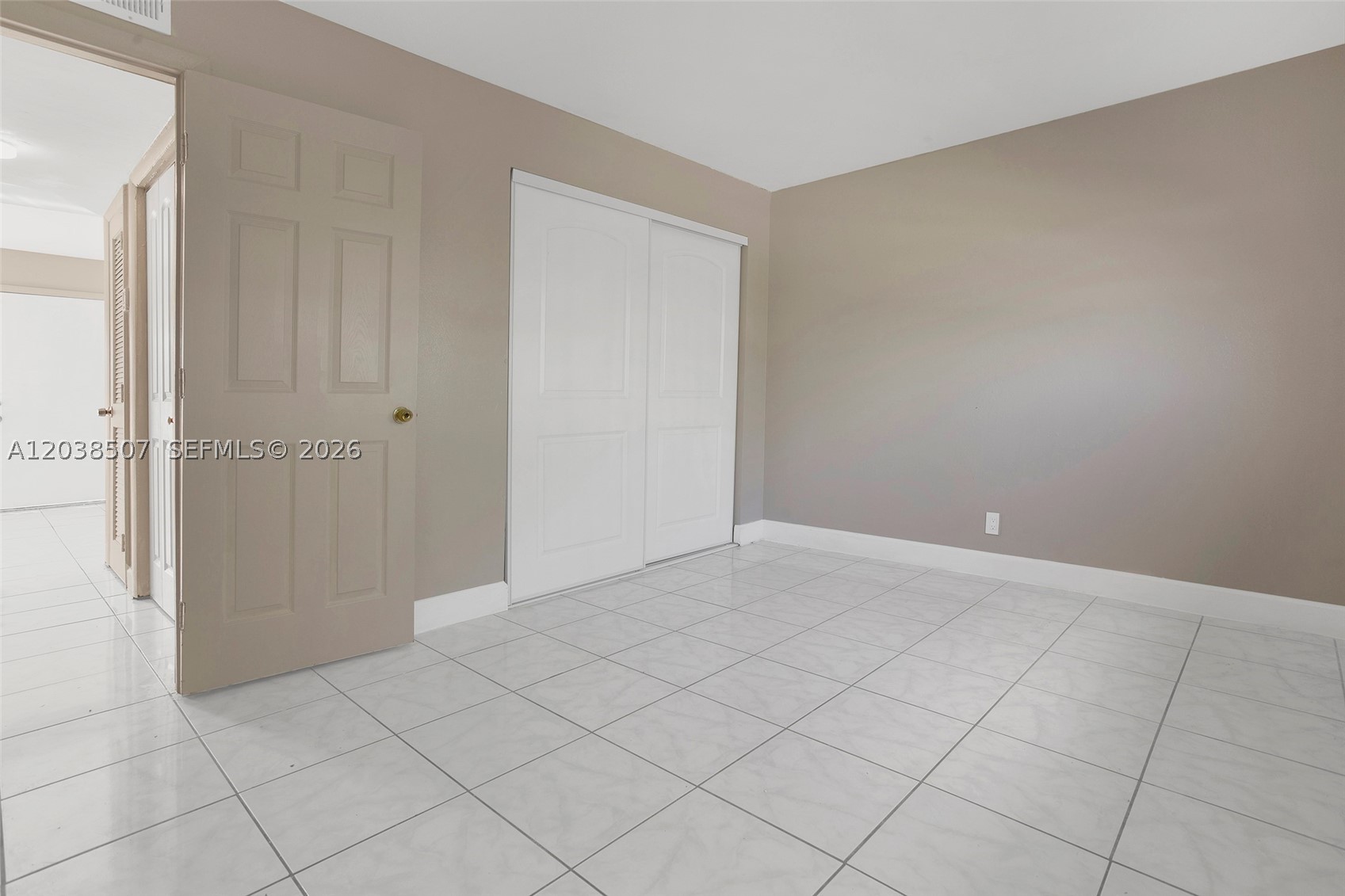 DEERFIELD PALMS CONDO - Residential
