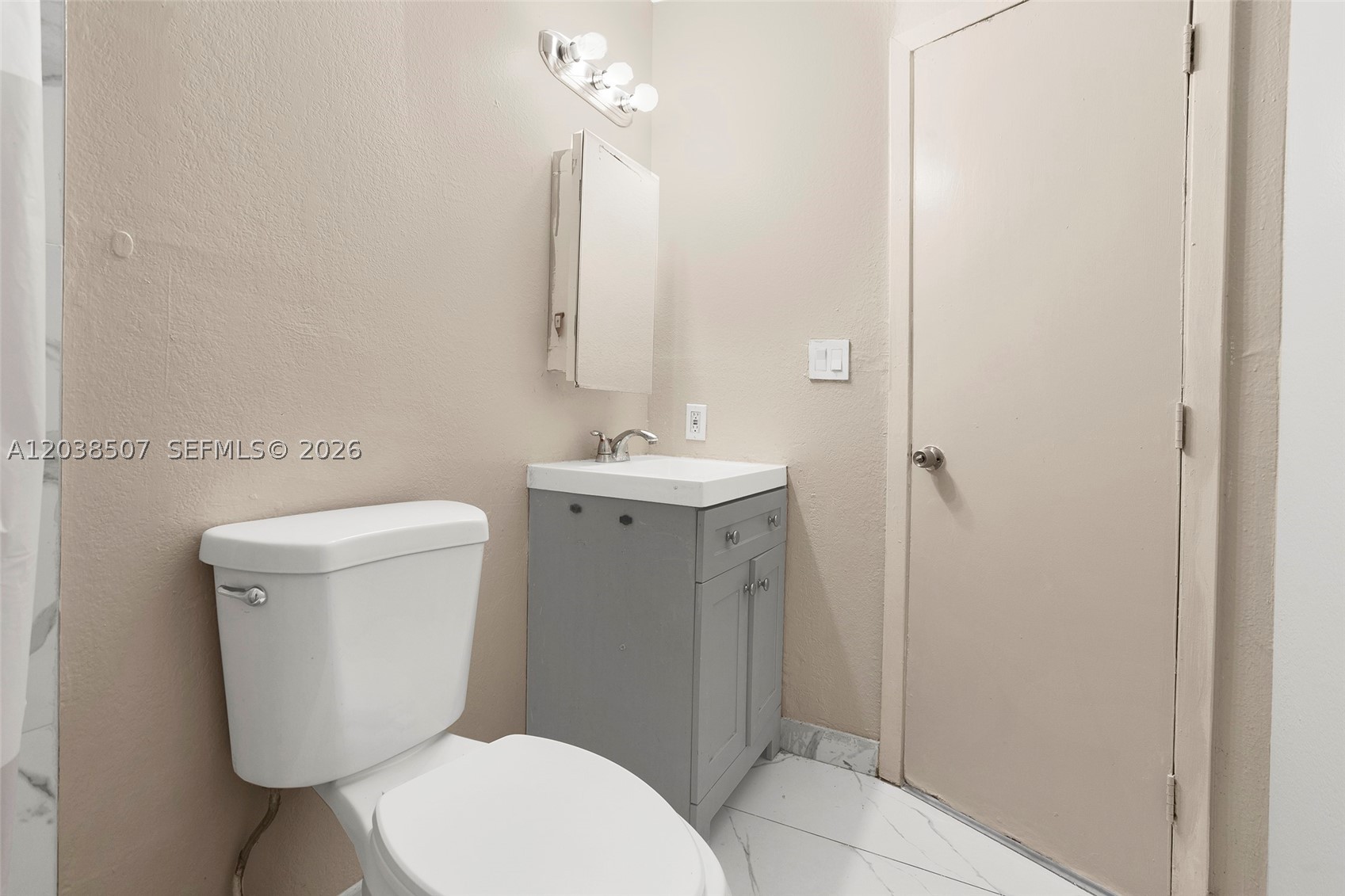 DEERFIELD PALMS CONDO - Residential