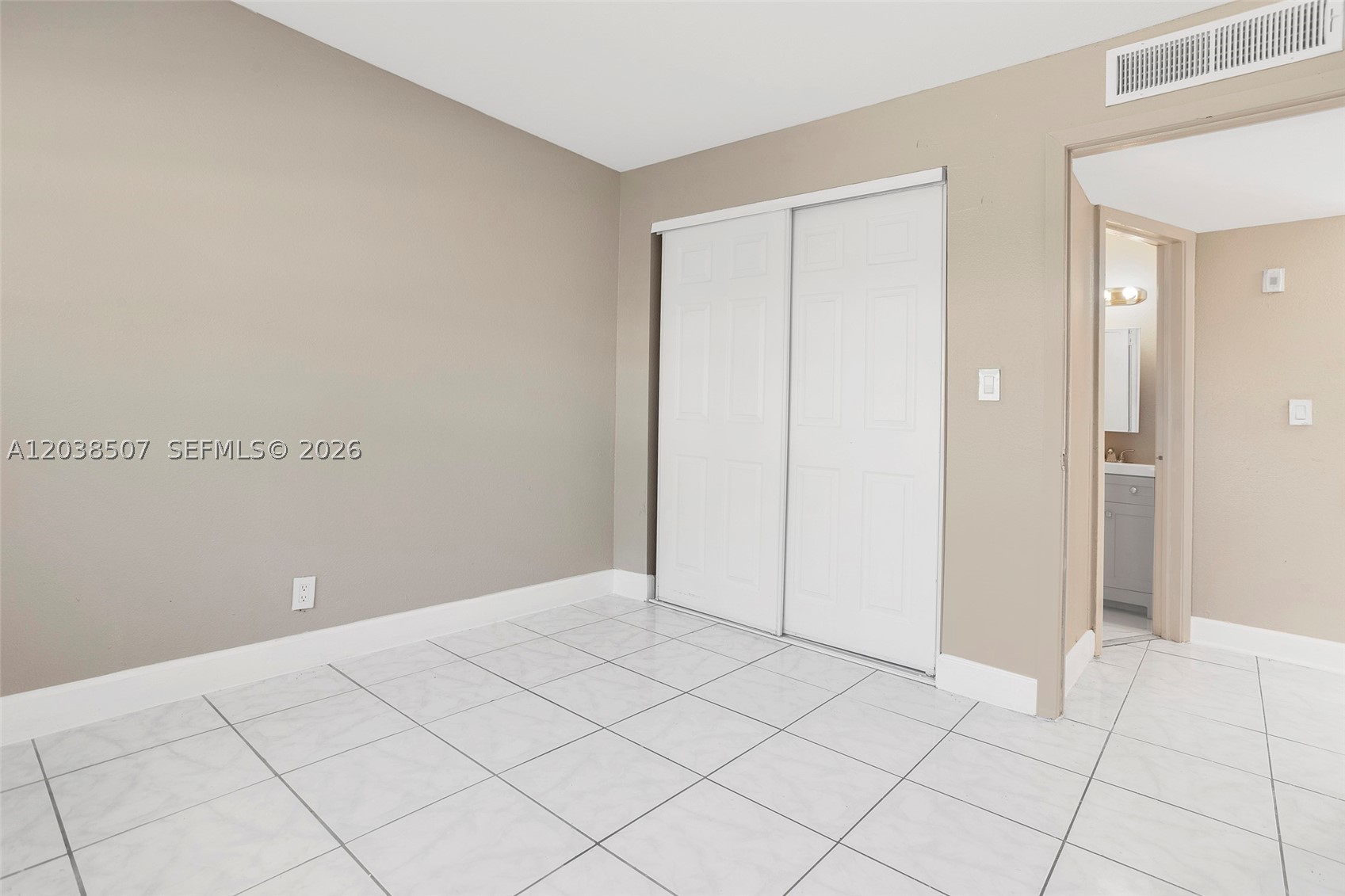 DEERFIELD PALMS CONDO - Residential