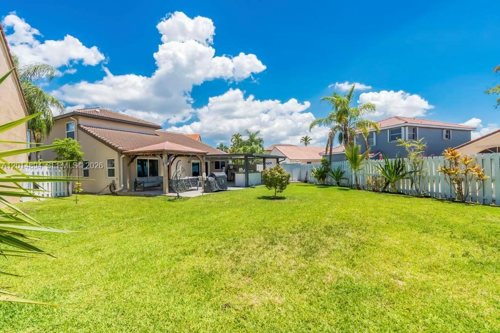 SILVER LAKES AT PEMBROKE - Residential