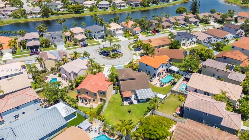 SILVER LAKES AT PEMBROKE - Residential