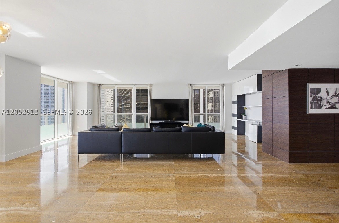 50 BISCAYNE CONDO - Residential Lease