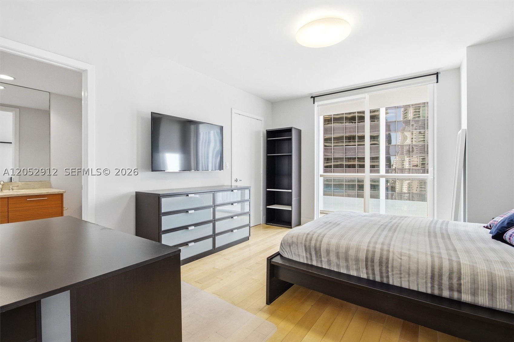 50 BISCAYNE CONDO - Residential Lease