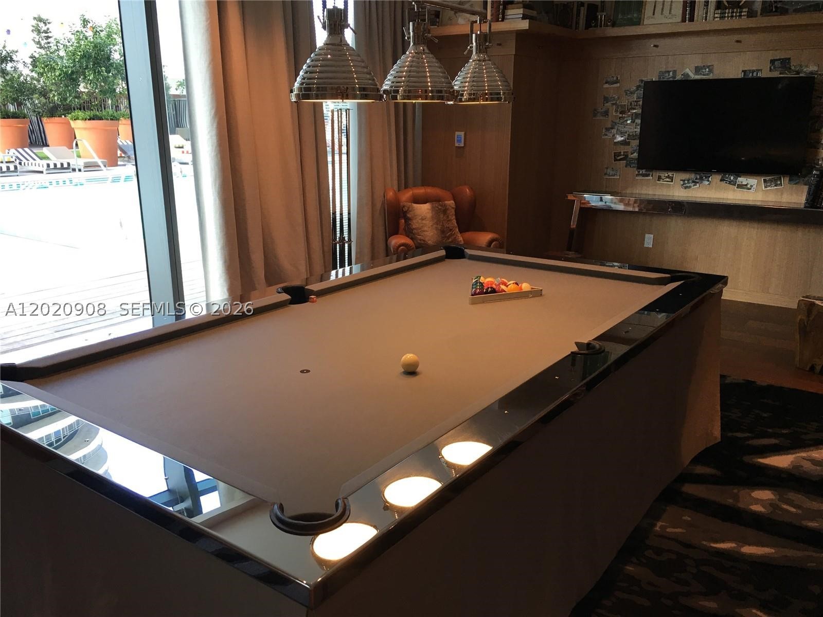 DUA RESIDENCES - Residential Lease