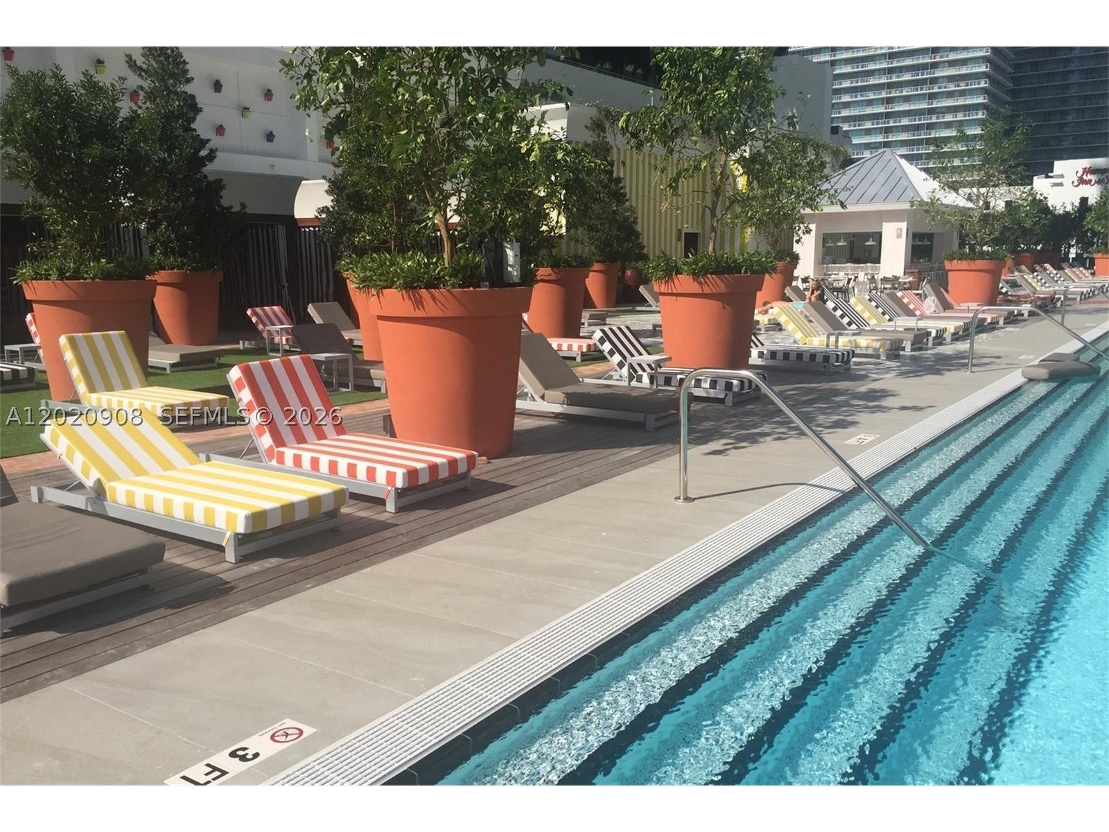 DUA RESIDENCES - Residential Lease