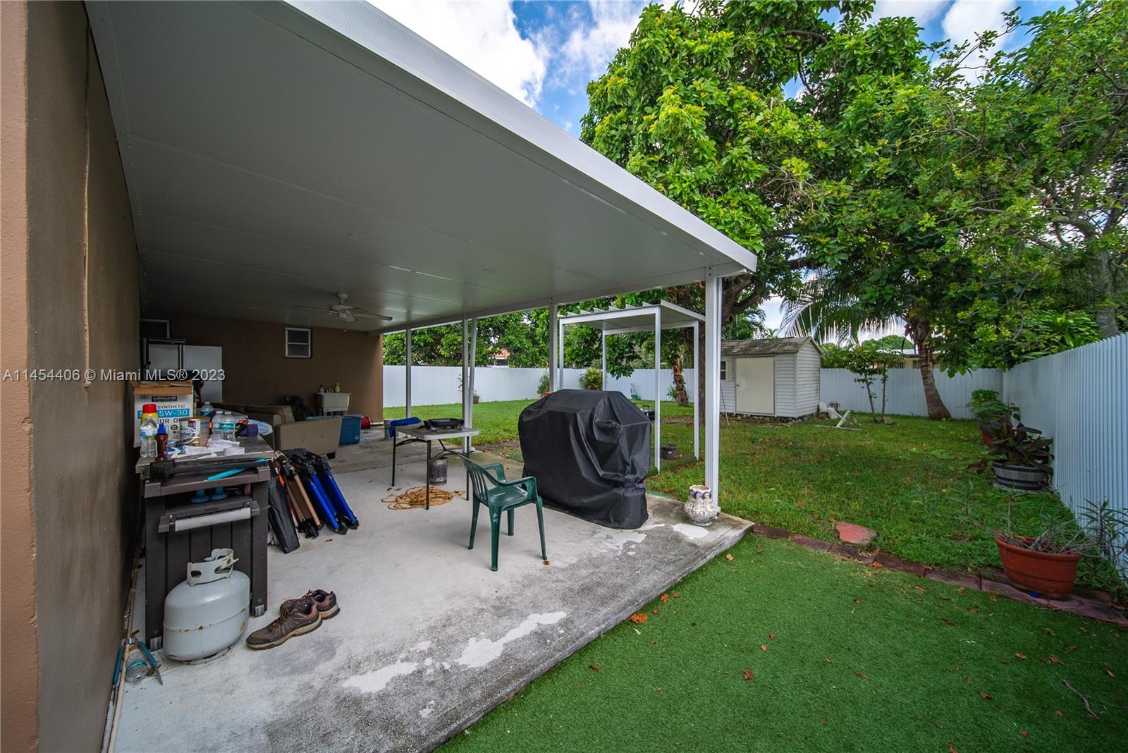 HIALEAH 13TH ADDN AMD PL - Residential