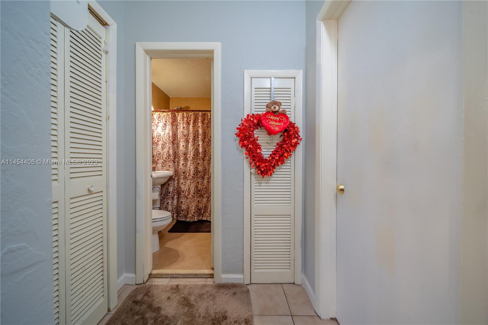 HIALEAH 13TH ADDN AMD PL - Residential