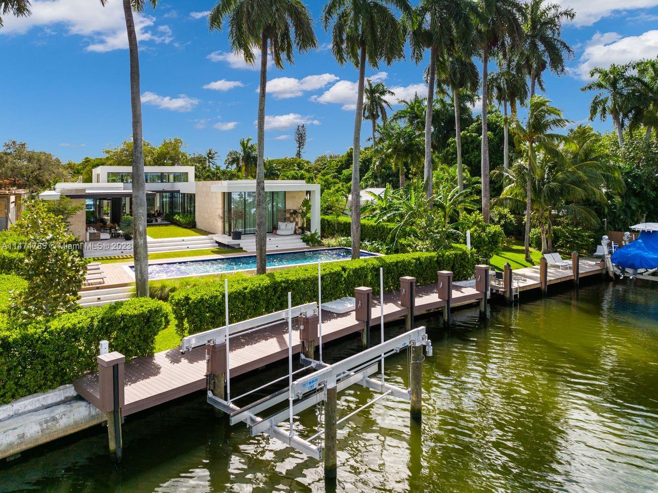 AQUA MARINE - Residential