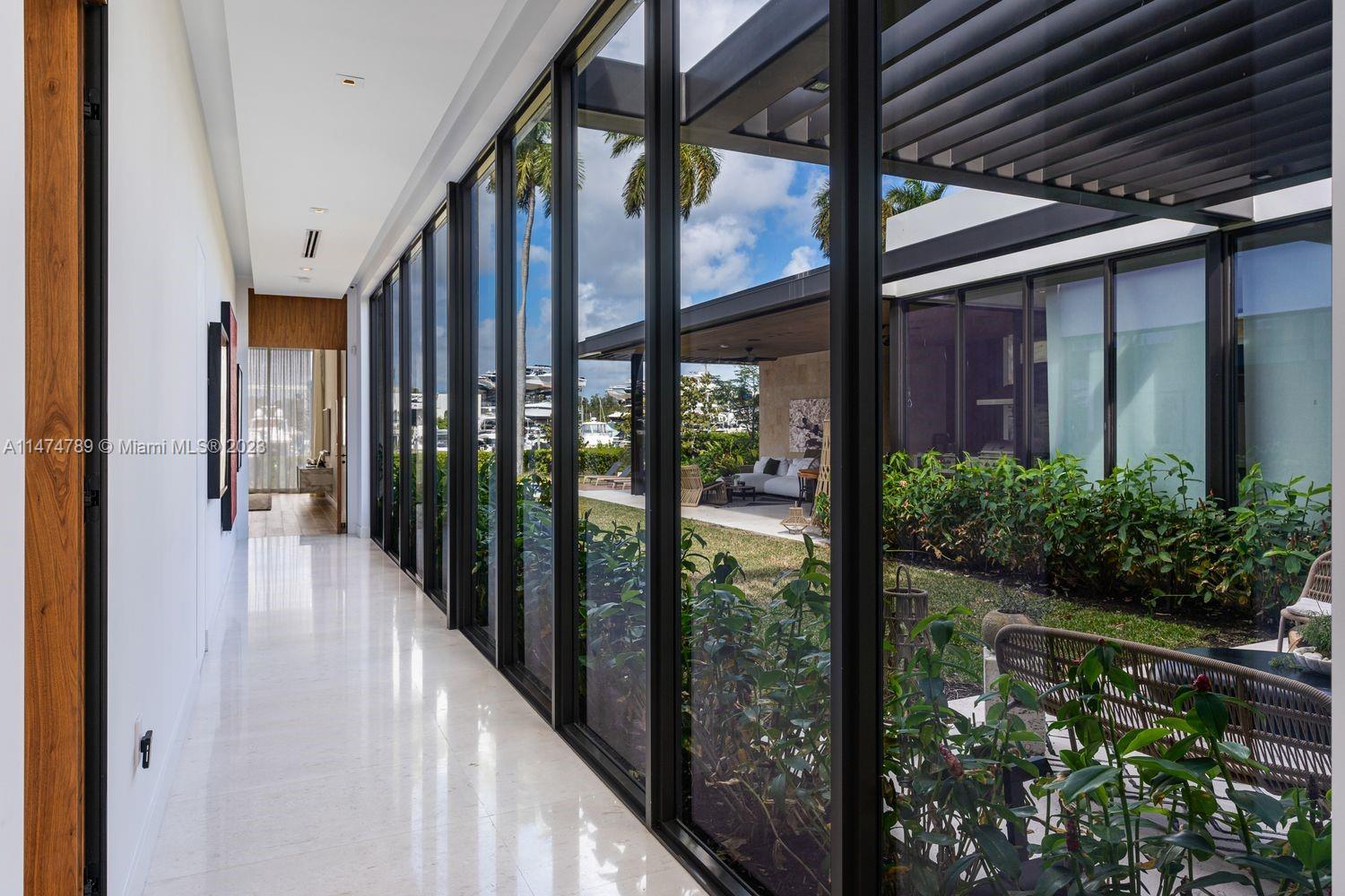 AQUA MARINE - Residential