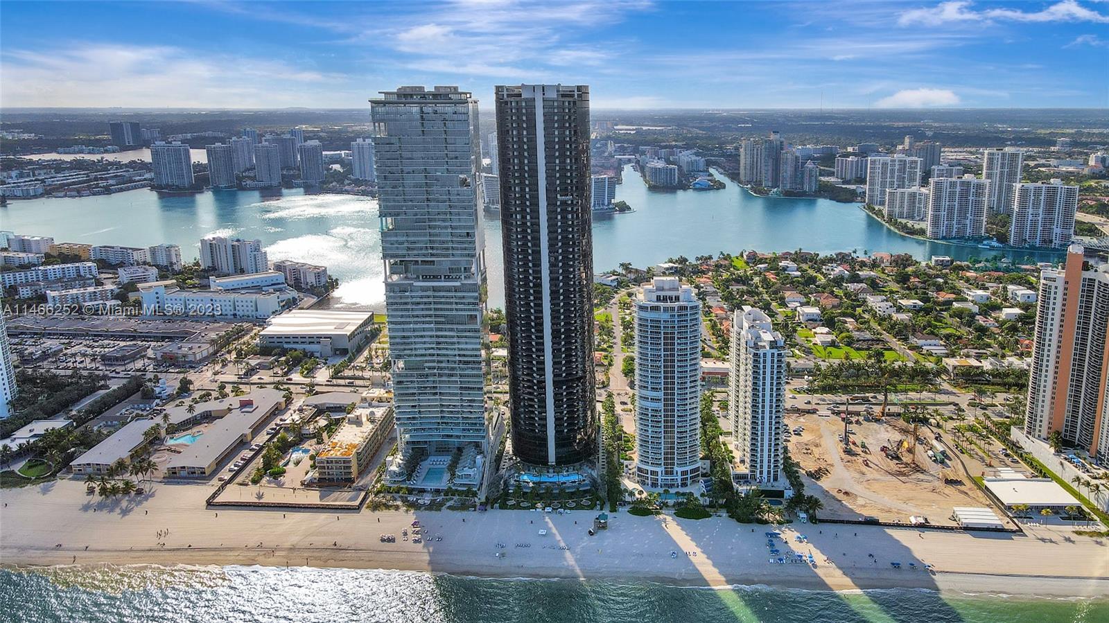 18555 COLLINS AVENUE COND - Residential