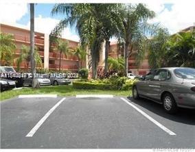 MANARANDA VILLAGE CONDO - Residential Lease