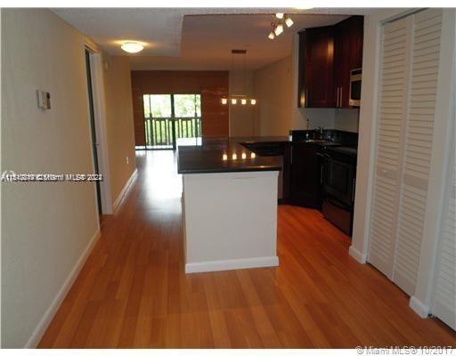 MANARANDA VILLAGE CONDO - Residential Lease