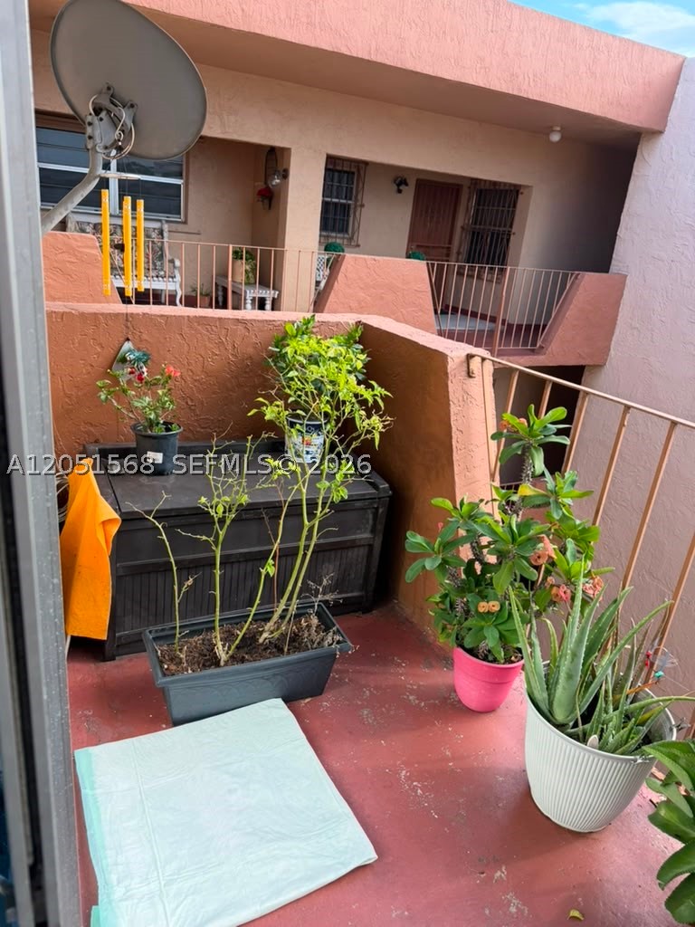 SILVER SPRING TOWER CONDO - Residential