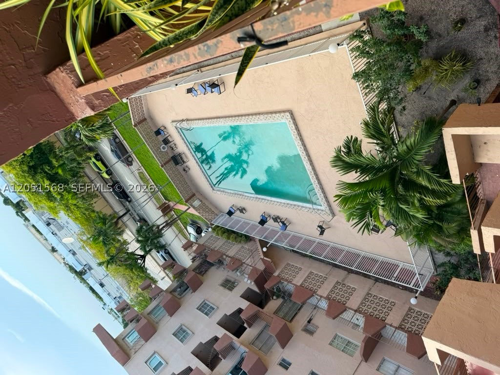 SILVER SPRING TOWER CONDO - Residential
