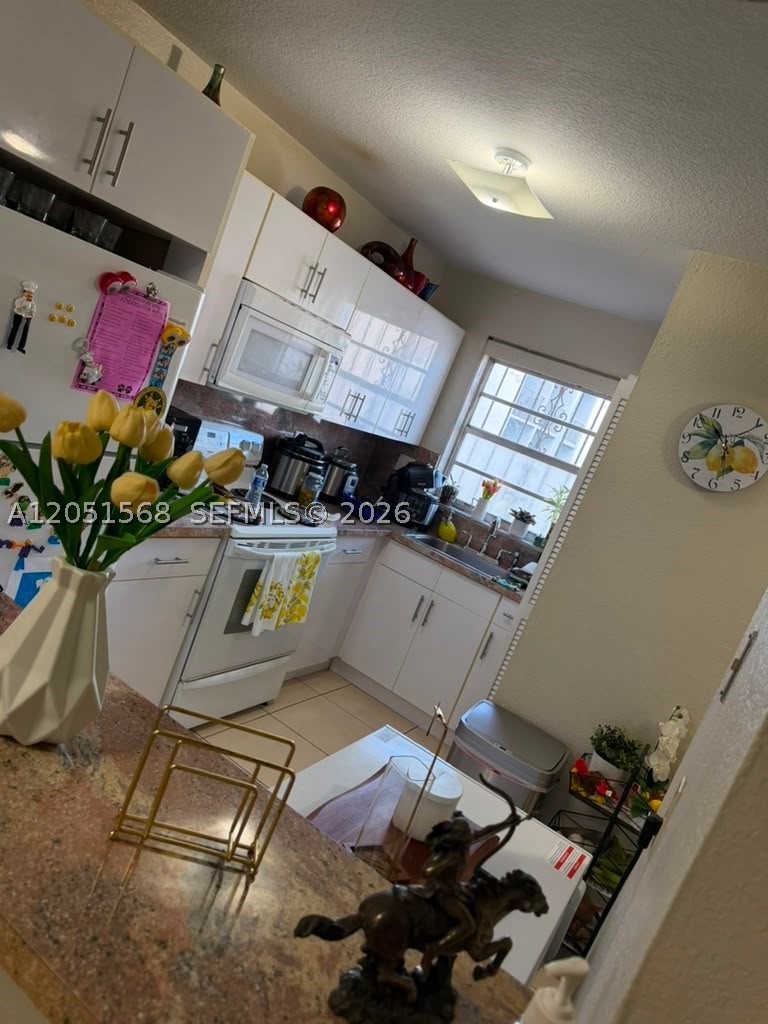 SILVER SPRING TOWER CONDO - Residential