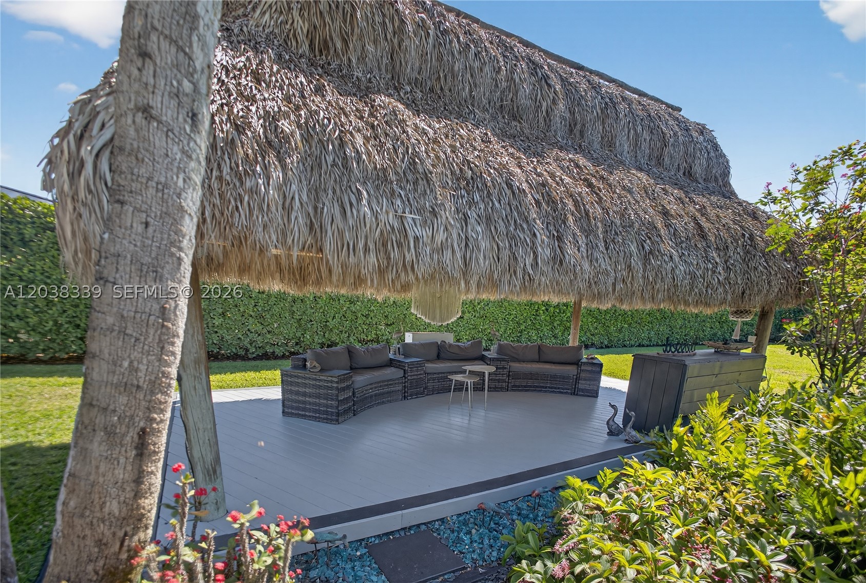 KINGS GROVE - Residential