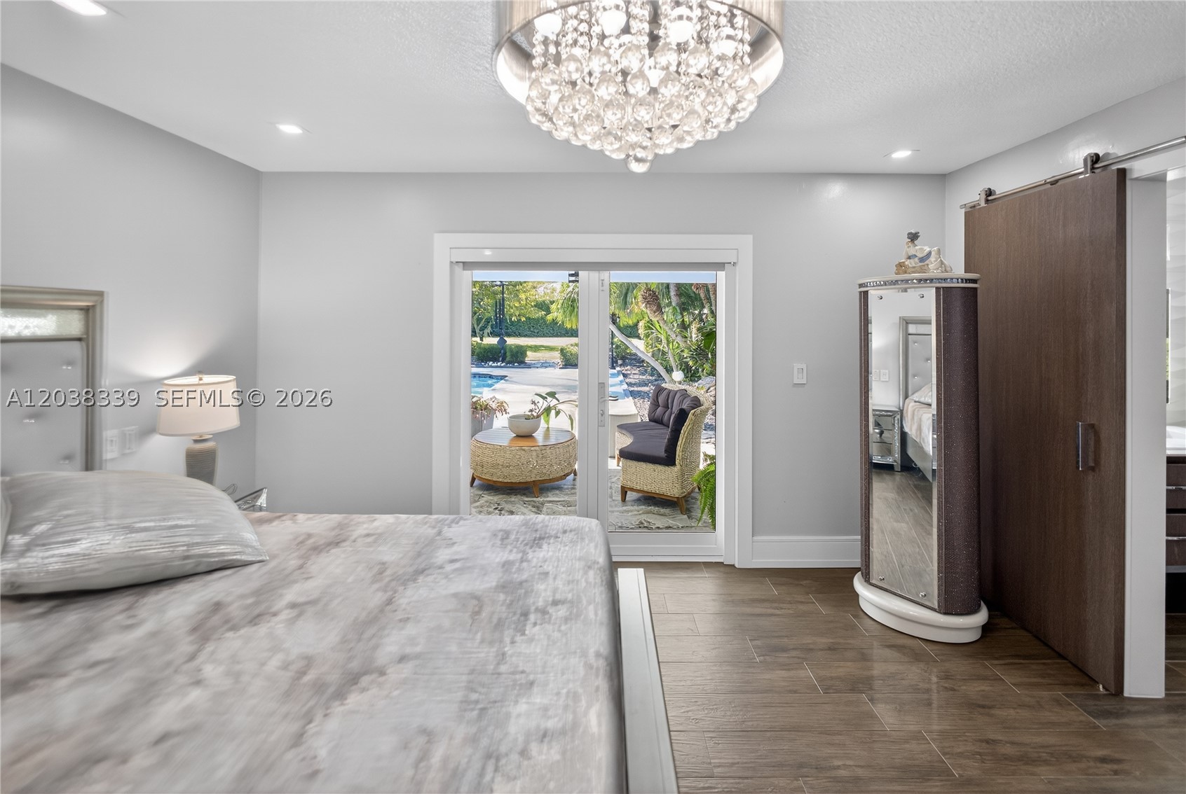 KINGS GROVE - Residential