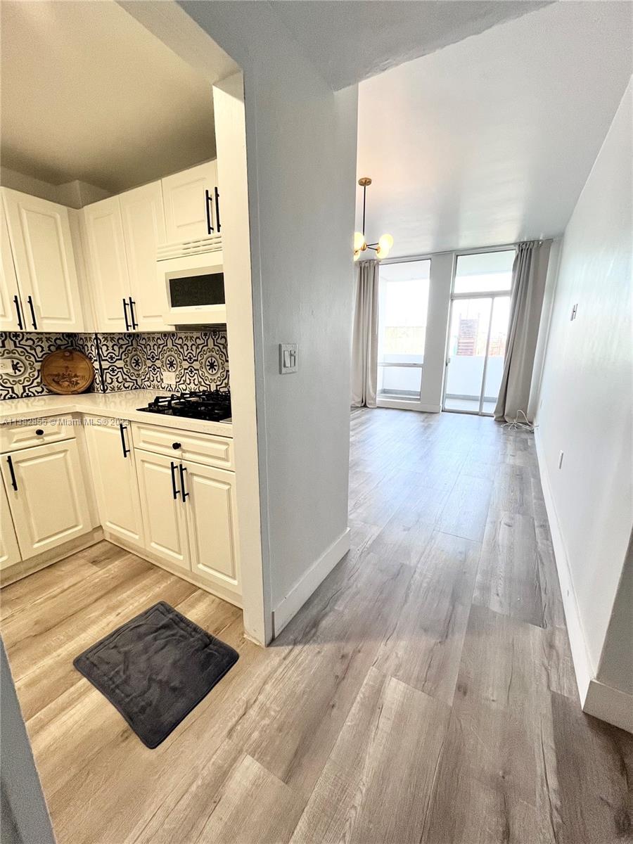 DAVID WILLIAM HOTEL CONDO - Residential