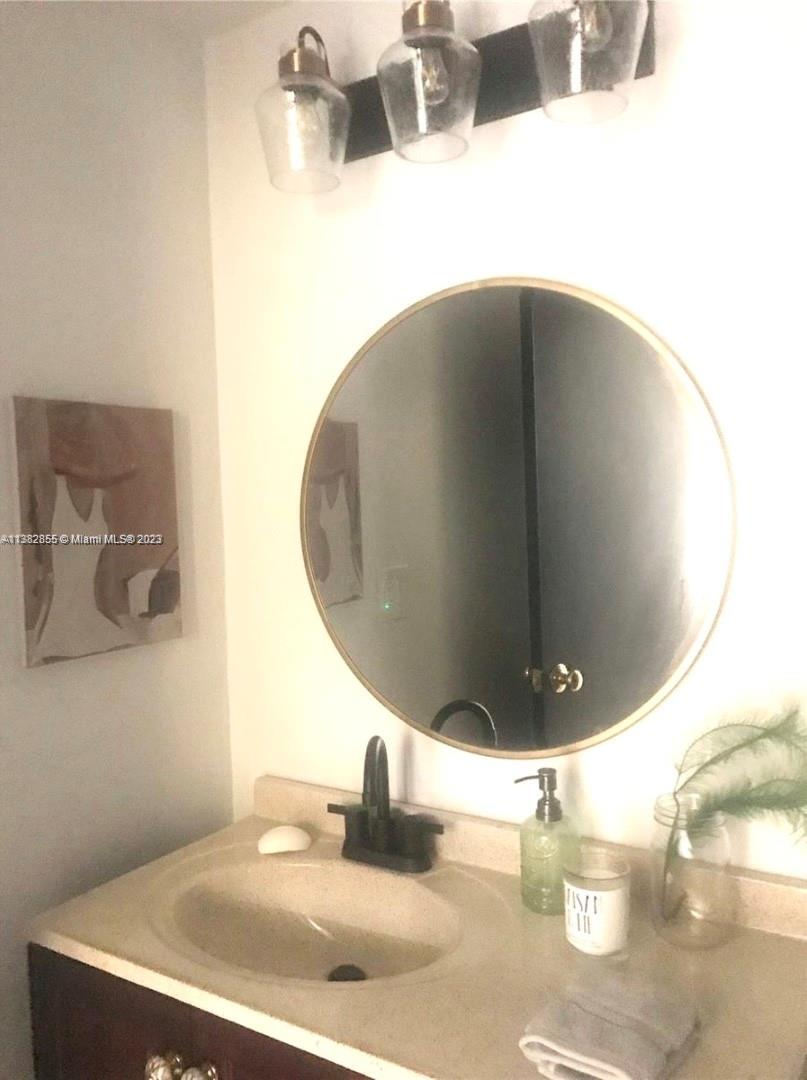 DAVID WILLIAM HOTEL CONDO - Residential