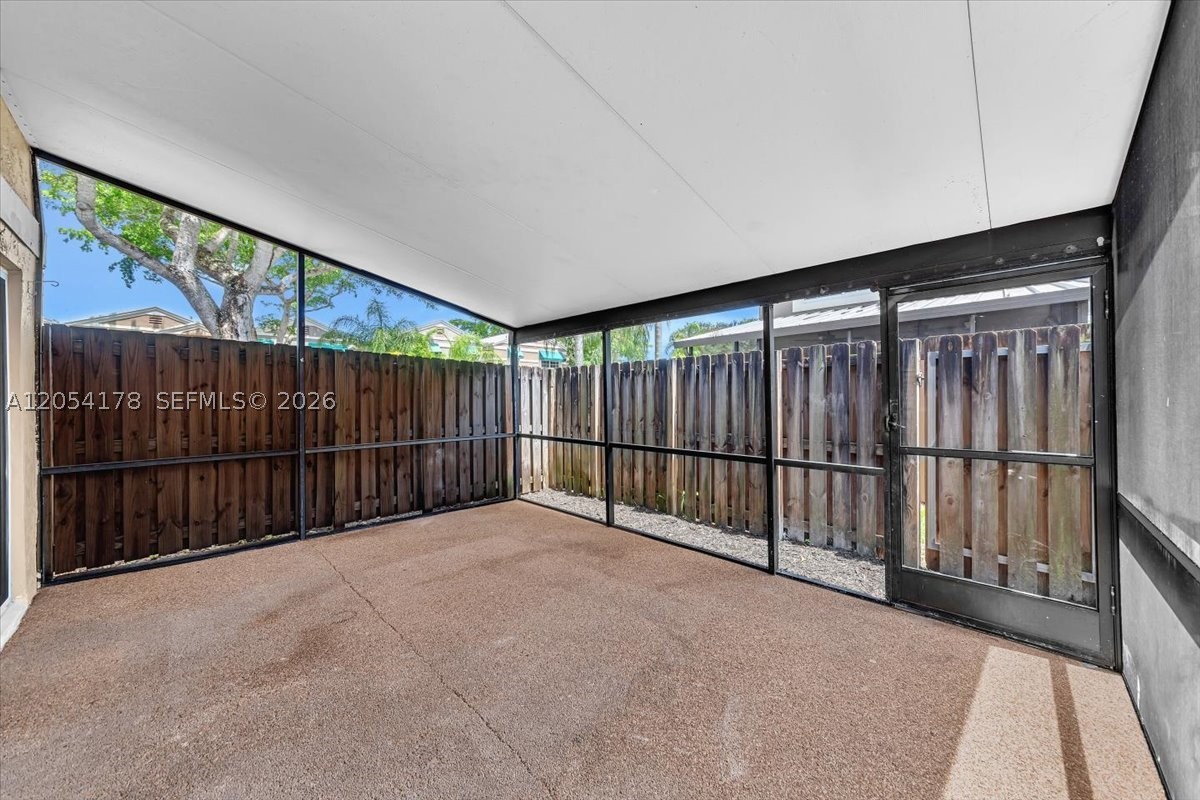 FLAMINGO GARDENS PHASE FO - Residential Lease
