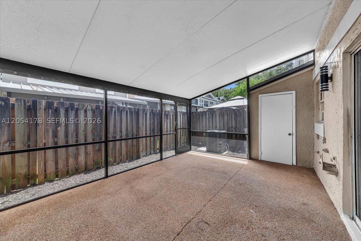 FLAMINGO GARDENS PHASE FO - Residential Lease