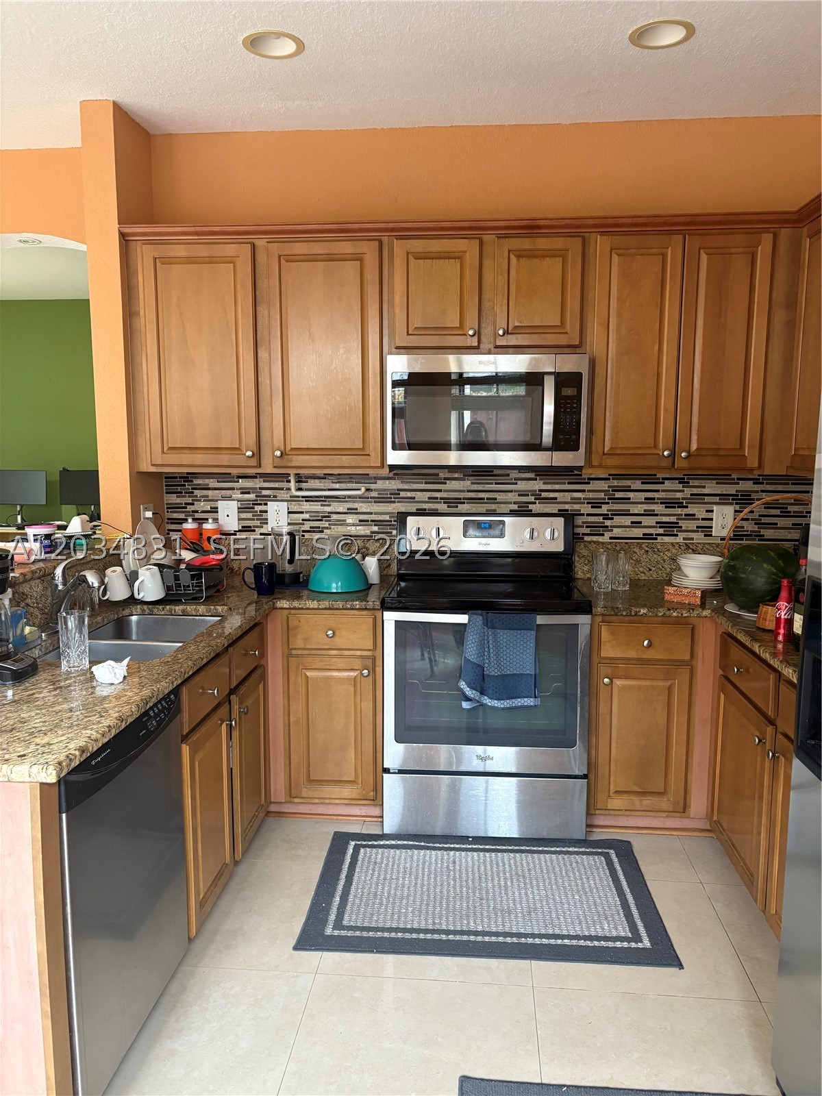 BEACON AT DORAL - Residential Lease