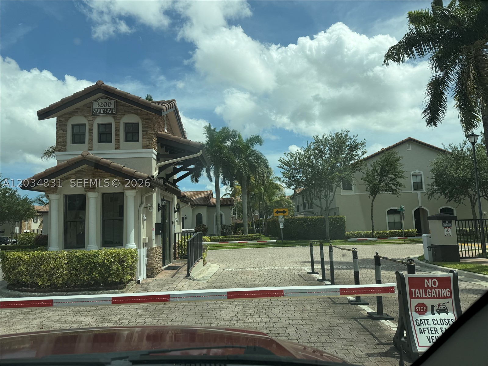 BEACON AT DORAL - Residential Lease