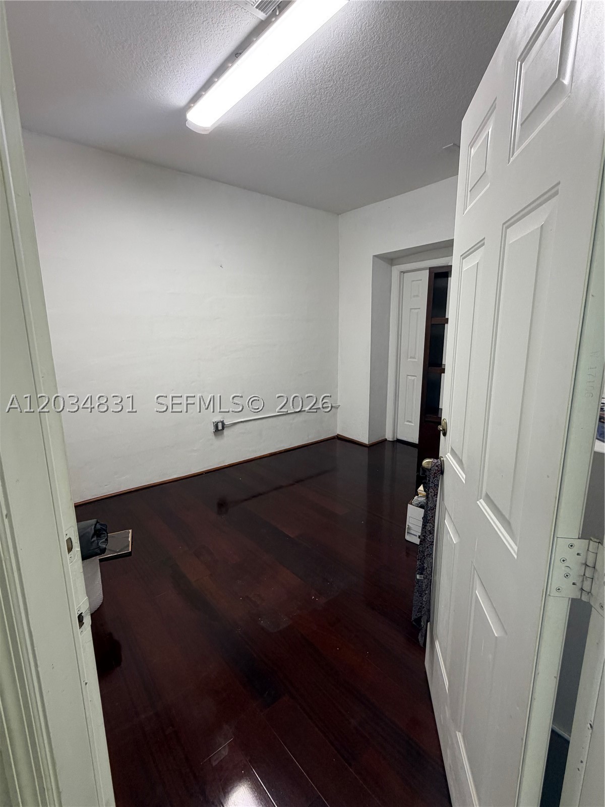 BEACON AT DORAL - Residential Lease