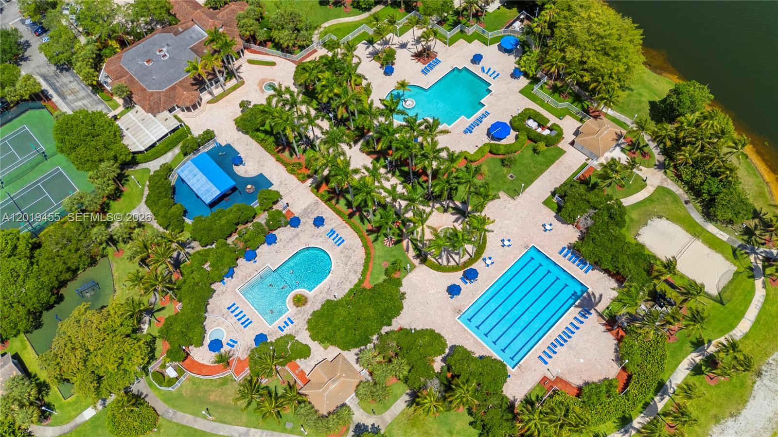 LAKES OF WESTERN PINES RE - Residential
