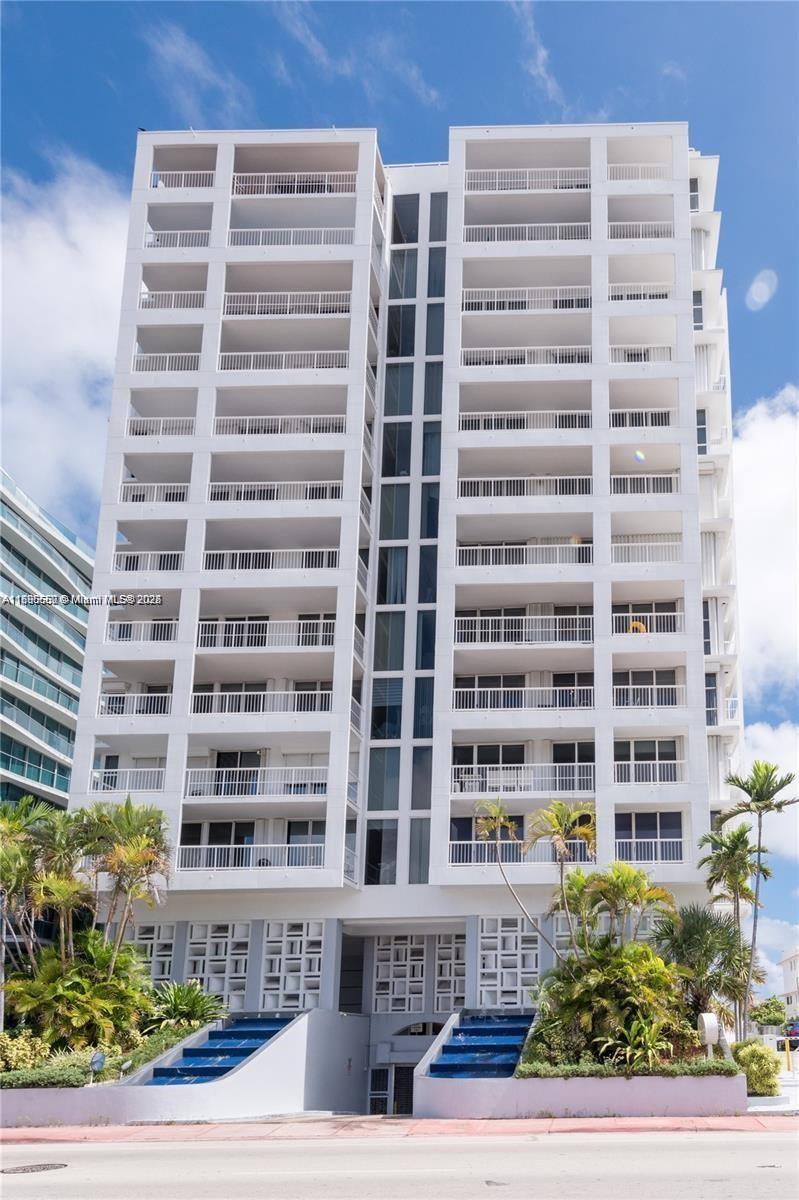 MARBELLA CONDO - Residential