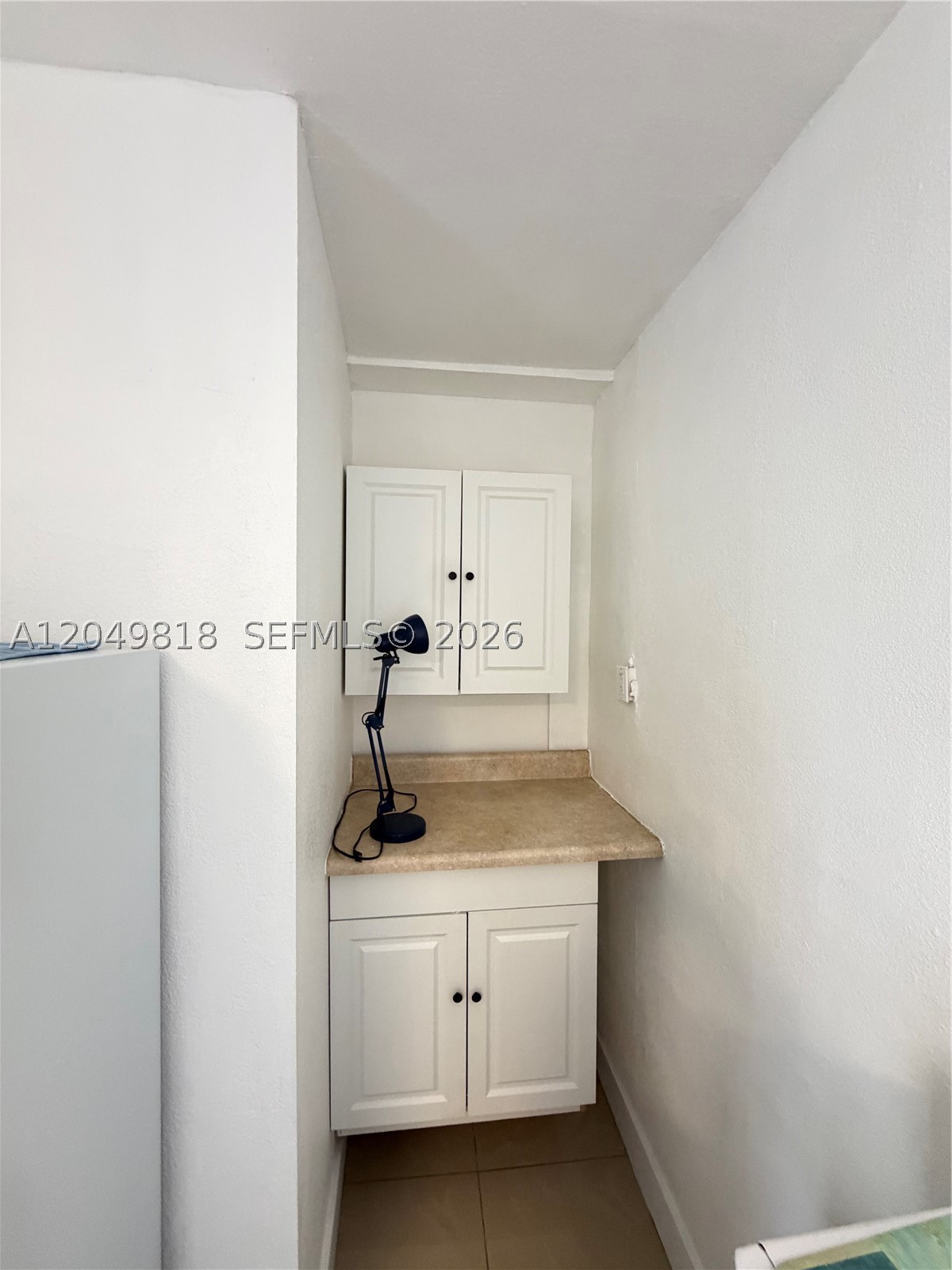R J KATZ SUB - Residential Lease
